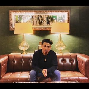 Meet your Posher, Edgar